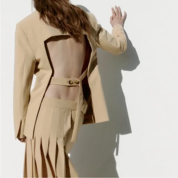 Zara Women's Beige Blazer - Picture 11 of 13